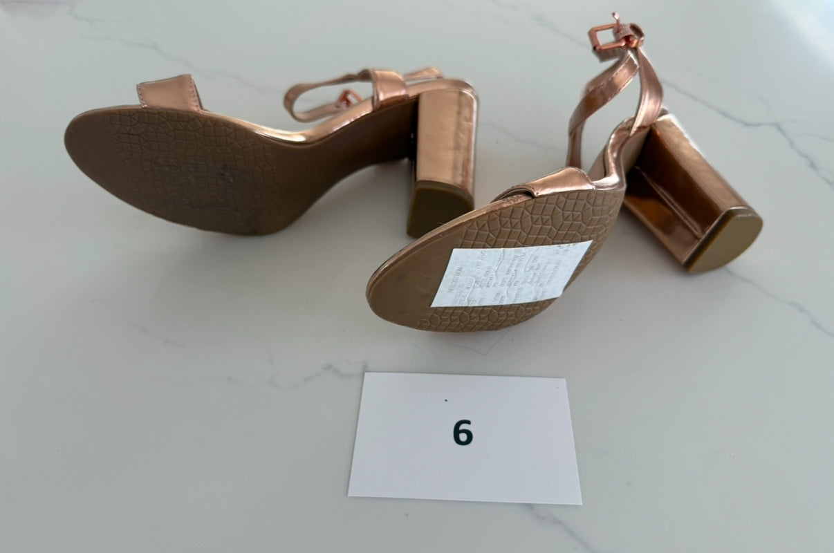 #42 Women's Abound Rose Gold strappy heels - 6