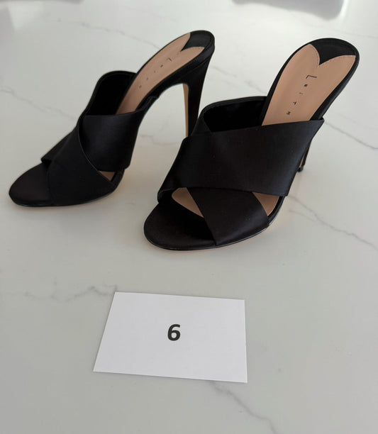 #42 Women's Leith Black high heel - 6