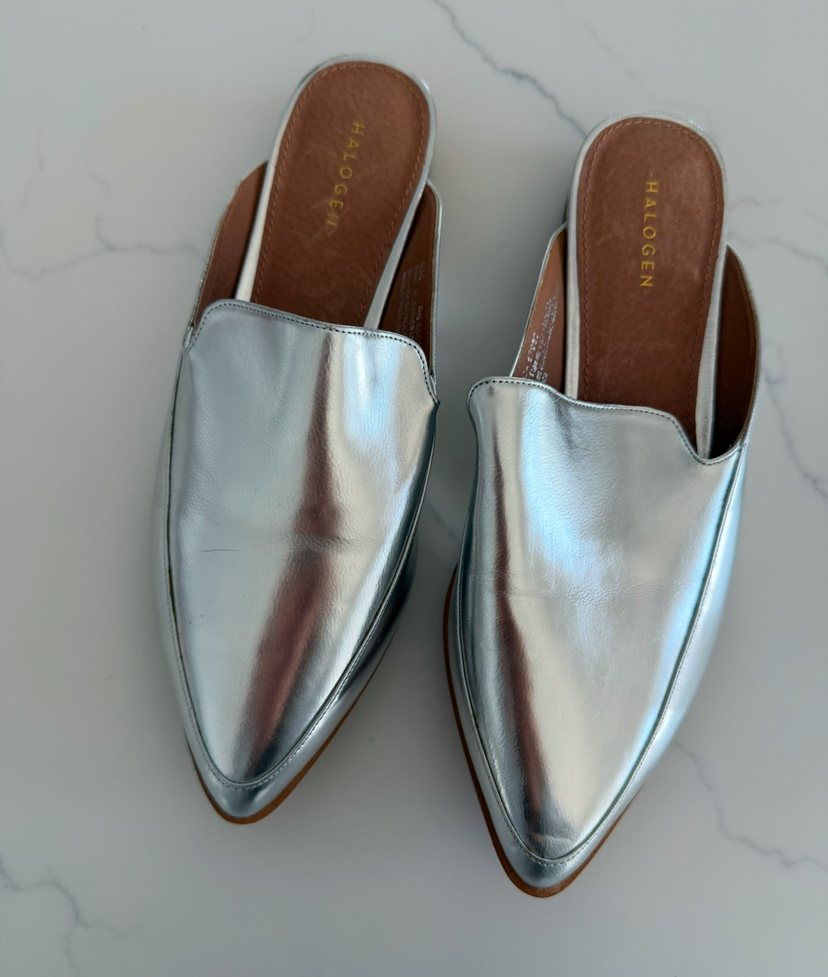 #42 Women's Halogen silver shoes - 6