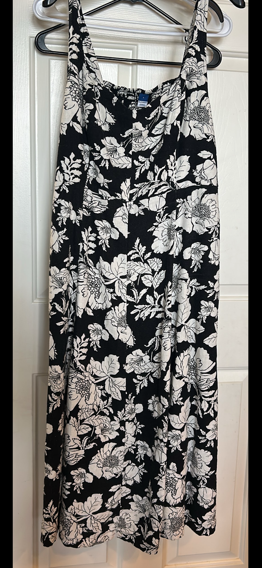 #34 Women's dress Old Navy L