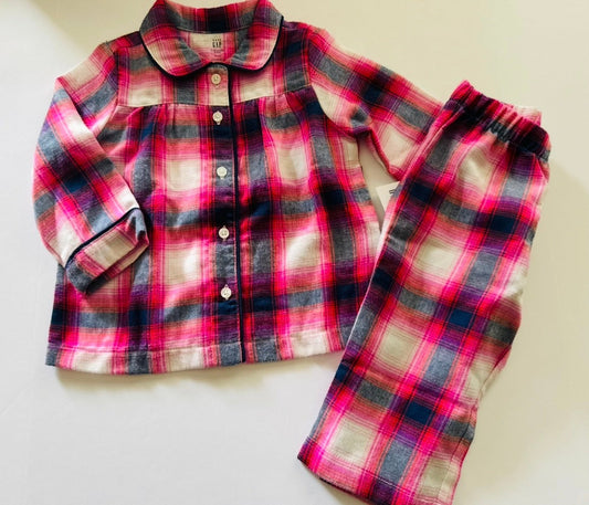 # 92 Girls 12-18 month GAP NWT pink holiday flannel pajama set