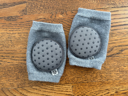 #103 • Crawler Knee Pads