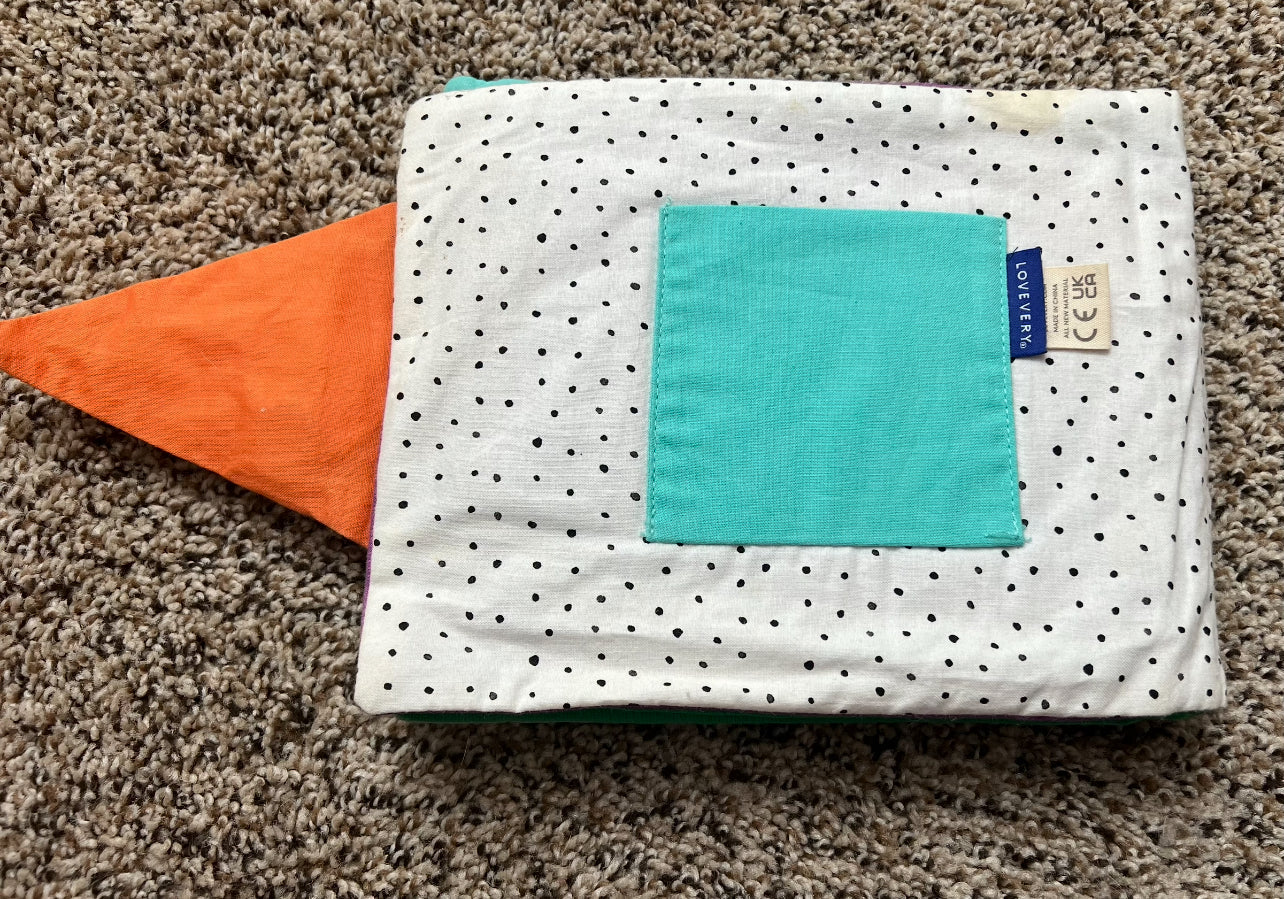 Seller #11 REDUCED Boys Girls Lovevery part of Looker Play Kit (week 0-12, newborn NB, month 0-3) and Charmer Play Kit (months 3-4)