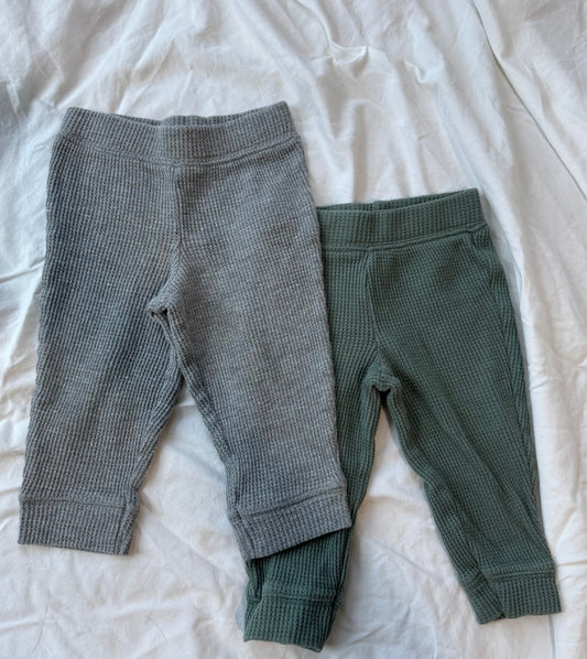 #113 Little Planet (Carter’s) gender neutral 12 months pants *reduced*