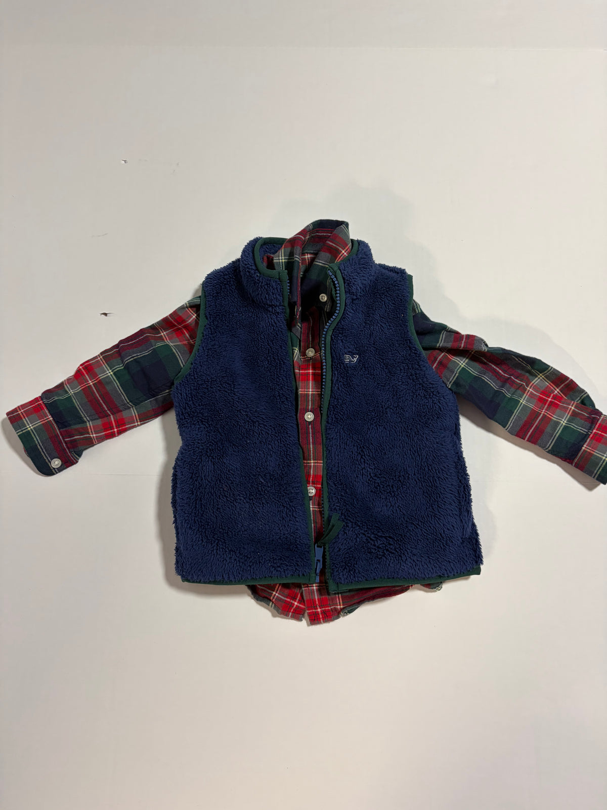 #27 Boys 2T Vineyard Vines fleece Shep vest