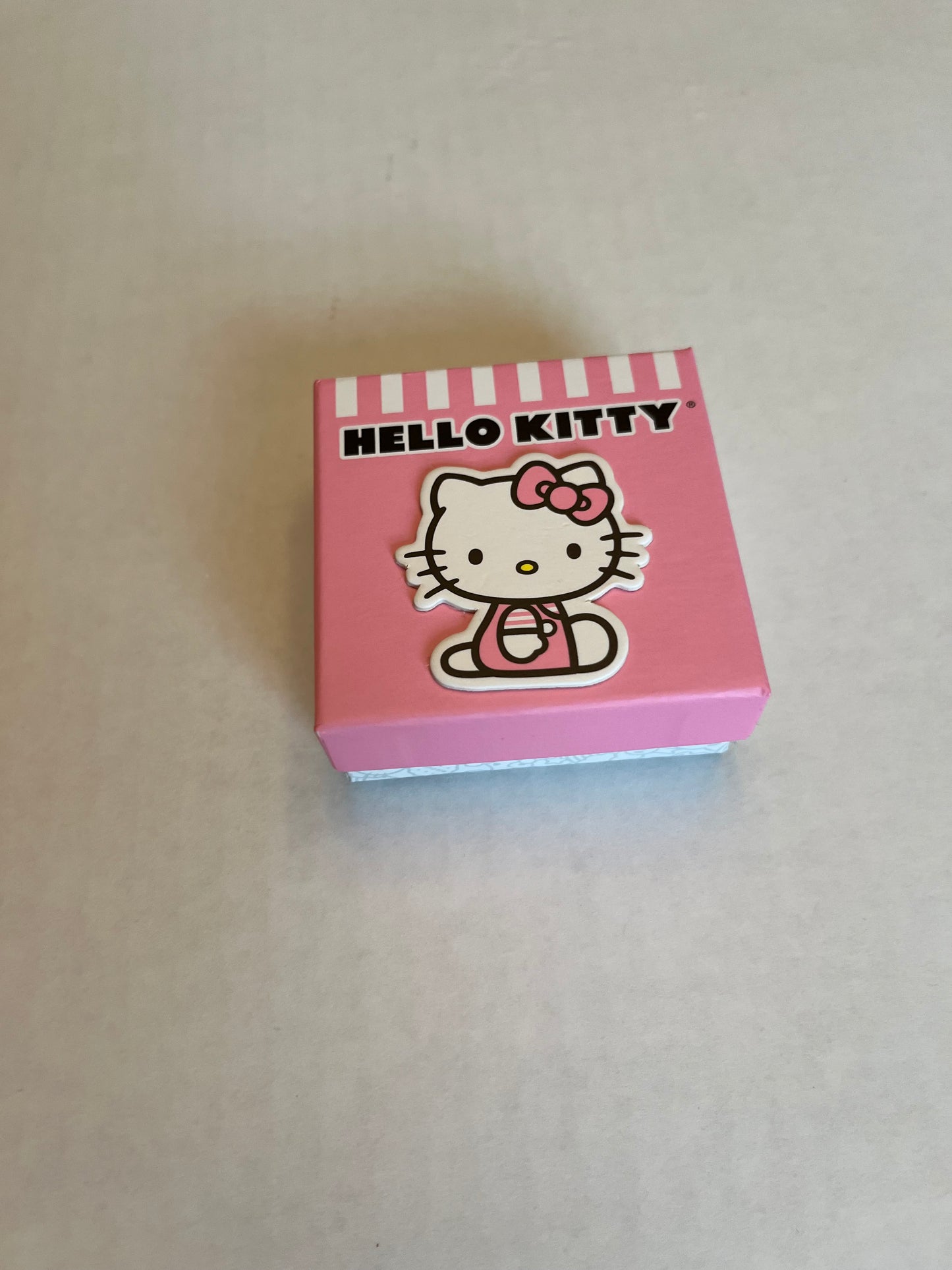 NWT Hello Kitty post earrings. PPU Mariemont