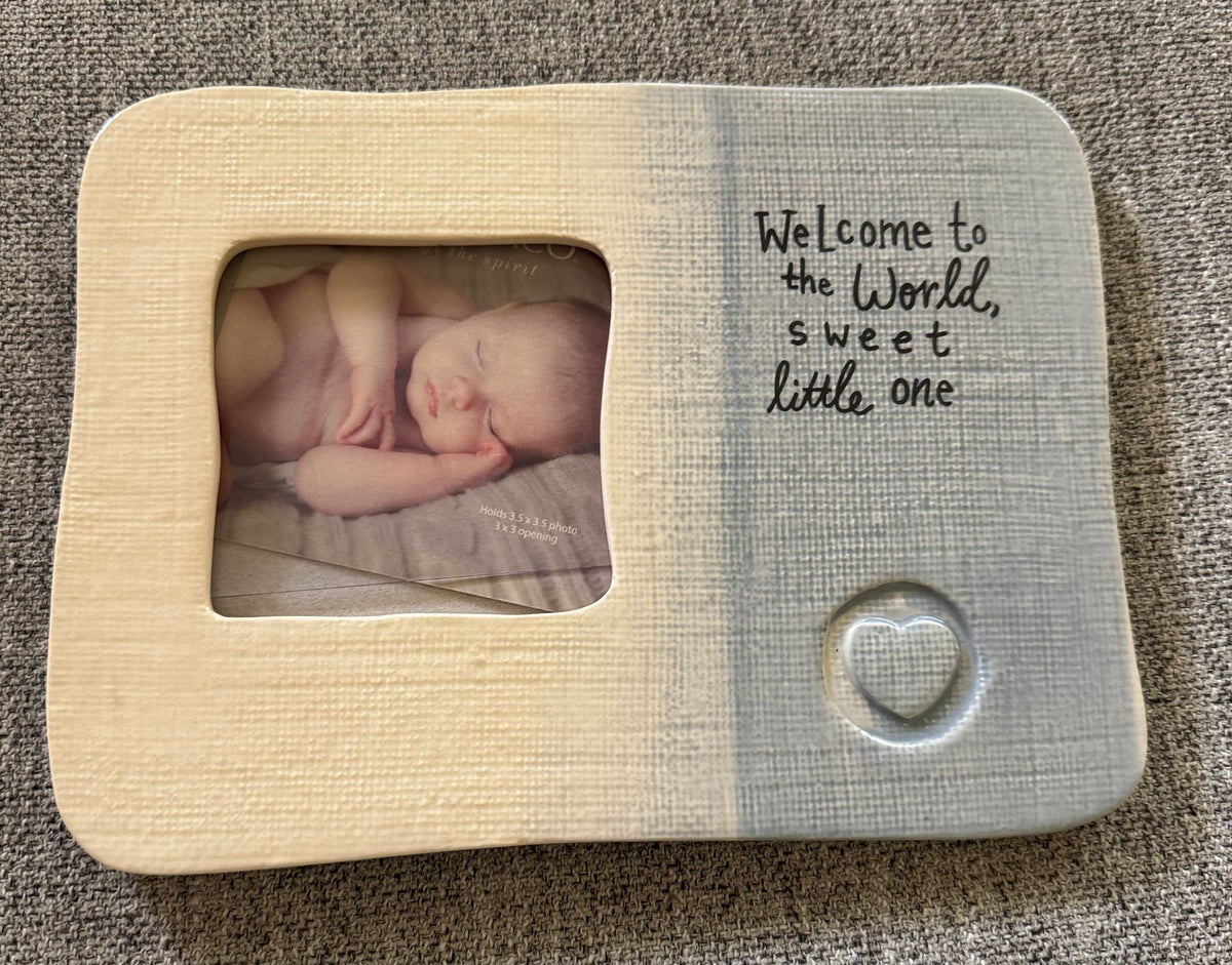 #92 baby picture frame