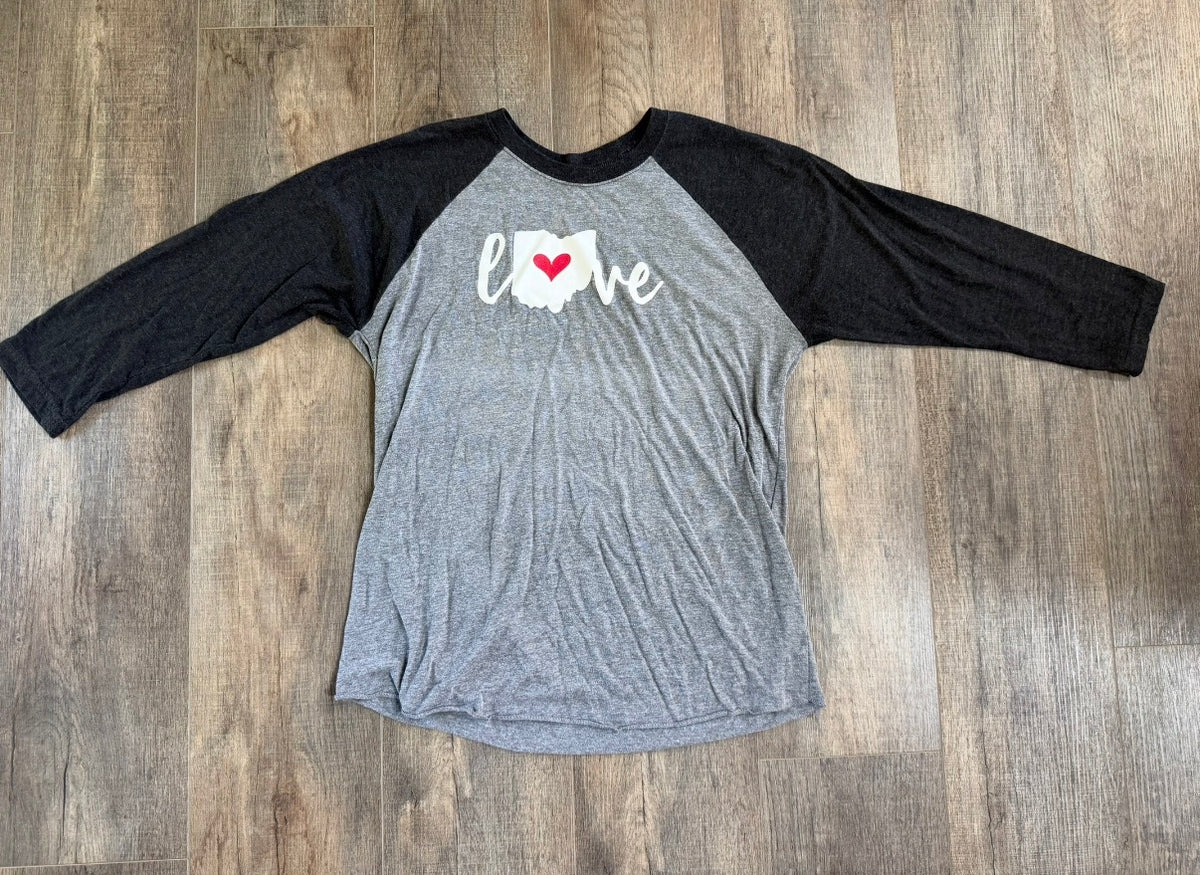 Seller 183- women’s size medium 3/4 sleeve shirt
