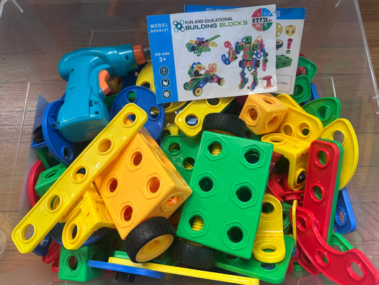 #104 STEM building block with drill, plastic bin not included