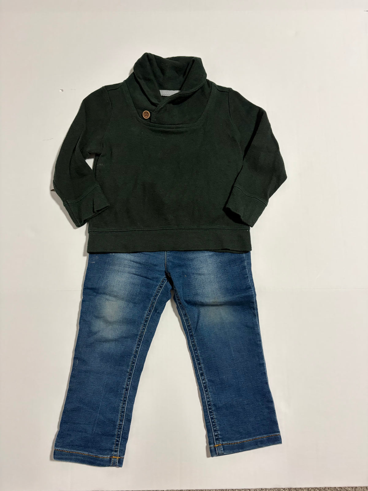 #27 Boys 24m Old Navy sweater + Cat and Jack jeans