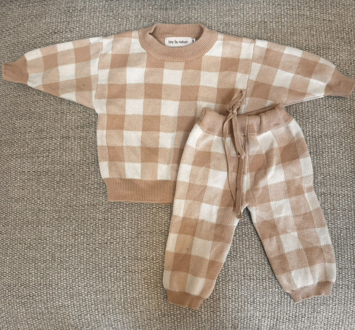 Tiny By Nature 3-6 month gingham neutral knit baby set VGUC