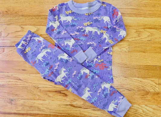 #104 Hanna Andersson size 100/4 Unicorn pajamas
