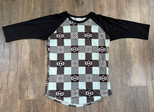 Seller 183- LuLaRoe size medium 3/4 sleeve shirt