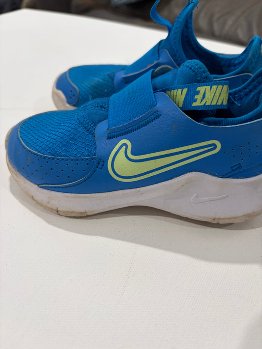 #103 Blue and Green Nike Gym Shoes Size 10