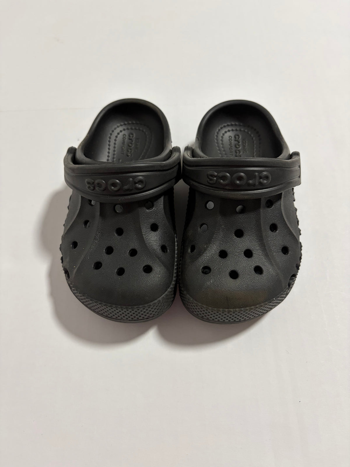 #27 Black Crocs size 8