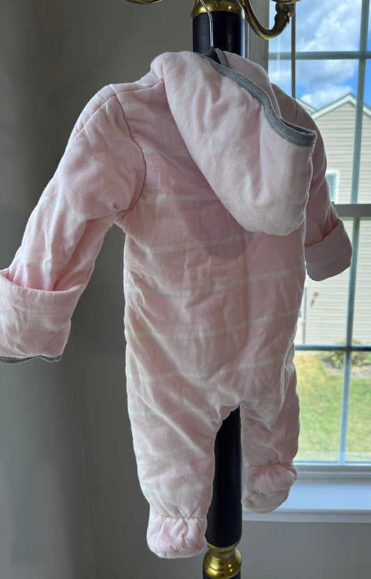 #113 Burt’s bees girls bunter 3-6 months