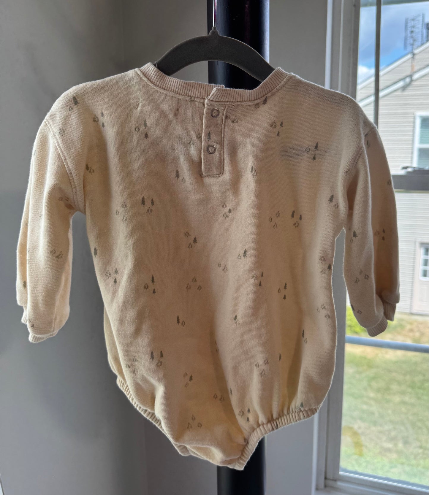 #113 *reduced* Grayson Collective girls sweatshirt Onsie 12 month