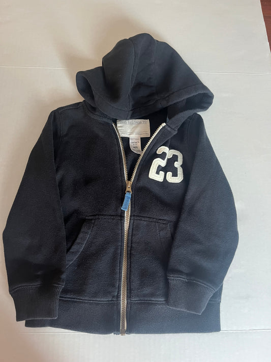 VGUC Carter’s black zip up hoodie. Boys size 4/5. PPU Mariemont