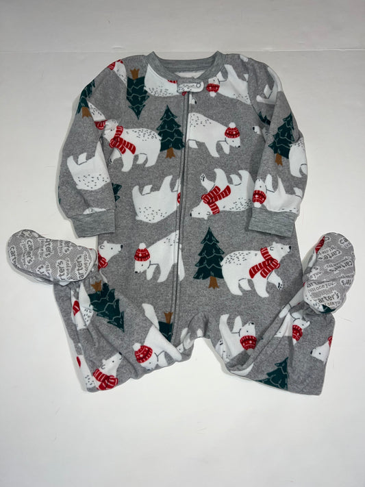 #78 boy or girl 2T carters polar bear christmas sleeper