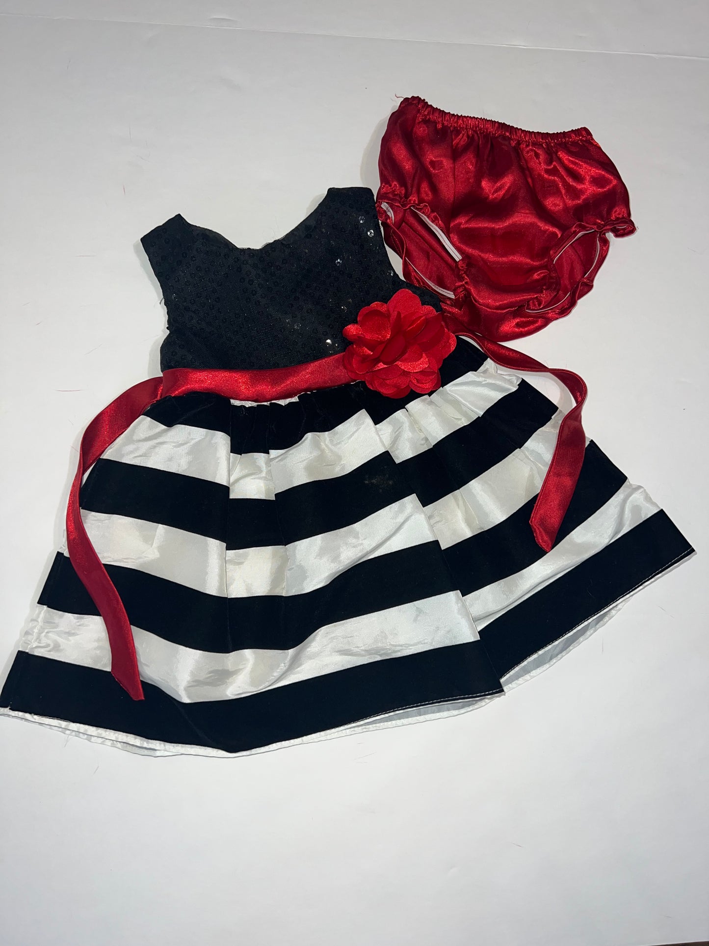 #78 girls 12 months Sweet Heart Rose velvet and sequin dress with matching diaper cover