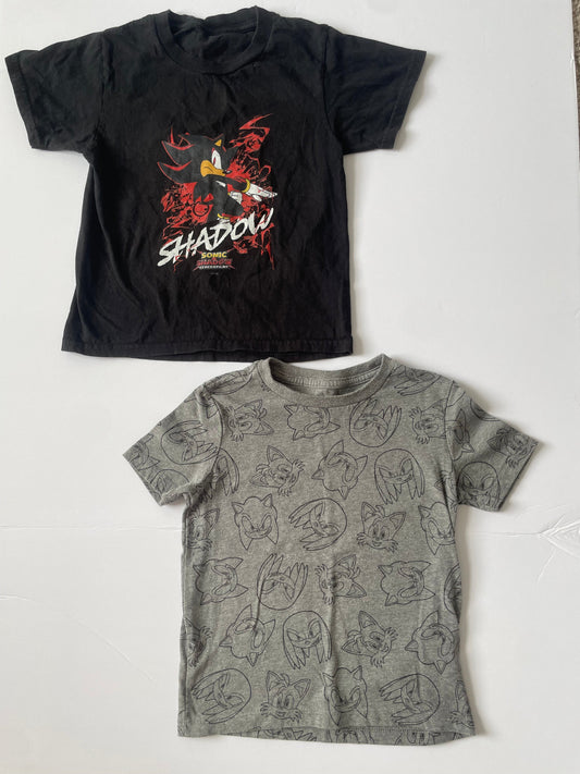 #3 Sonic the Hedgehog 2-piece shirt set boys size 5 - PRICE REDUCED