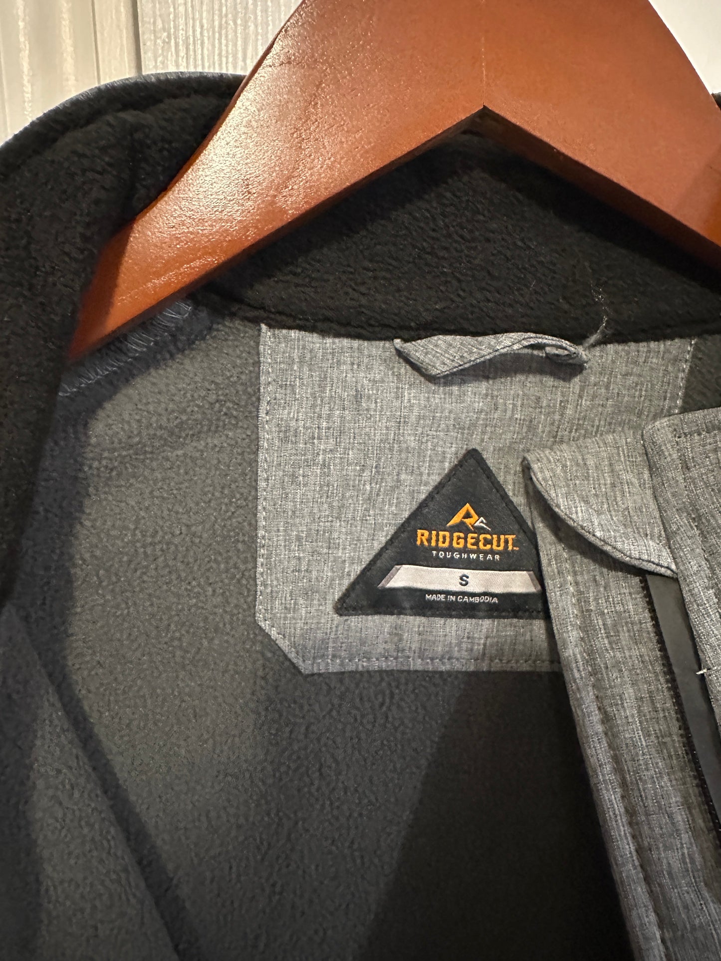 #214 Women's Ridgecut Gray Soft Shell Jacket-Small