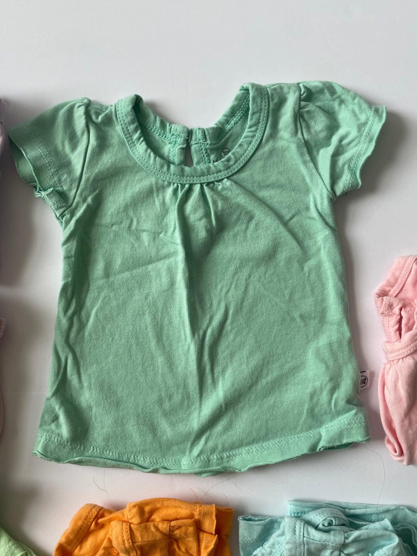 #3 Honest brand T-shirt lot (10 piece) girls size NB