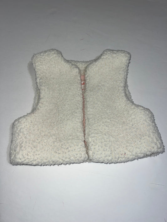 #78 girls 12-18months cat and jack cream fleece vest