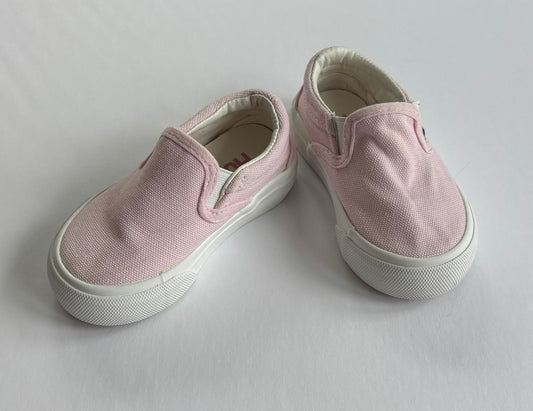 #101 *REDUCED* Hurley Pink Canvas Slip -On Shoes Girls Size 5