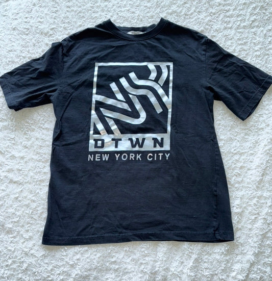 Seller 1A - H&M Boys - Black NY Print Top - Size 12/14 - EUC