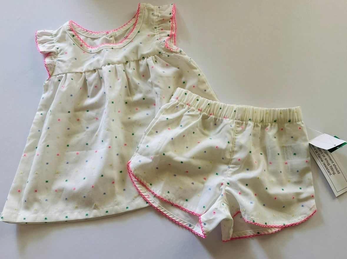 #92 Girls 3 t NWT GAP linen pajamas