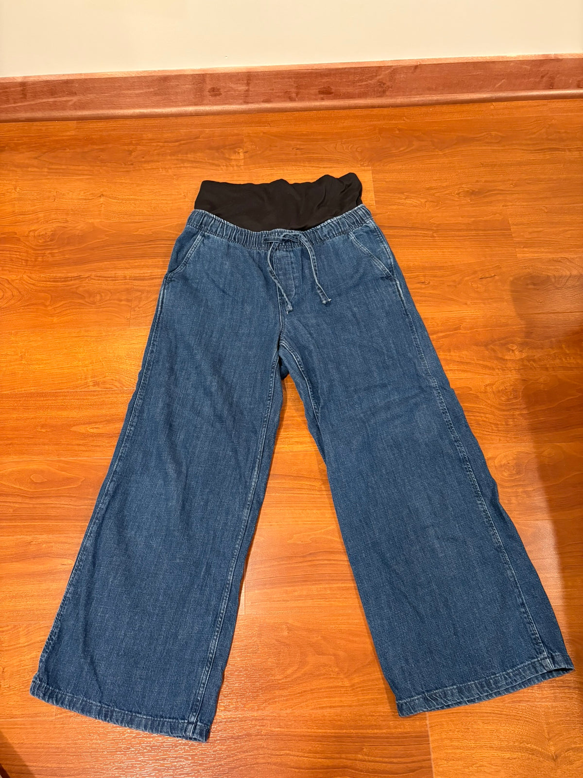 Women's L Gap Maternity Wide Leg Jeans
