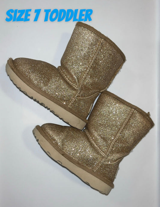 205 Ugg Boots Toddler 7 - Gold Sparkle
