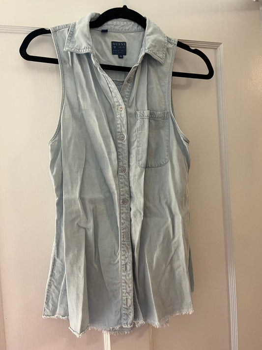 #109 Guess Botton Down Chambray top- Size XS