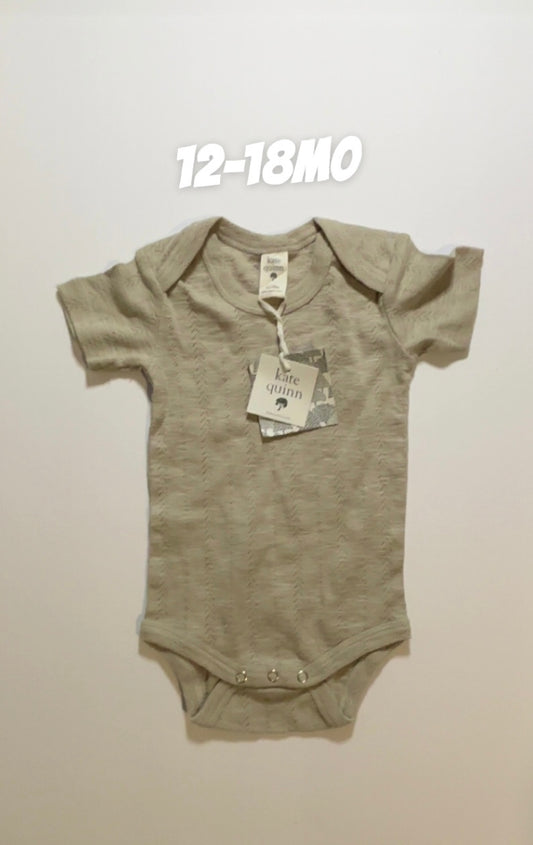 205 12-18mo Pointelle Short Sleeve Onesie Bodysuit