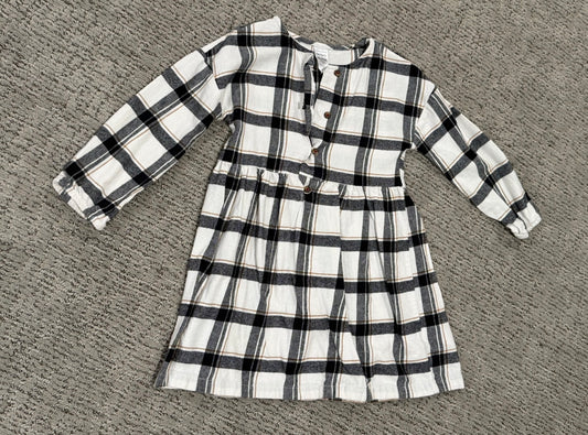 Seller 183-  Carters girls 4T flannel dress