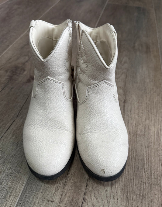 Seller 183- Toddler girl size 12 Cat and Jack boots