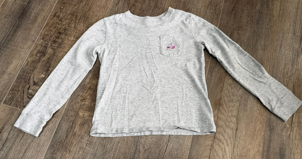 Seller 183- Girls size XS Vineyard vine long sleeve shirt