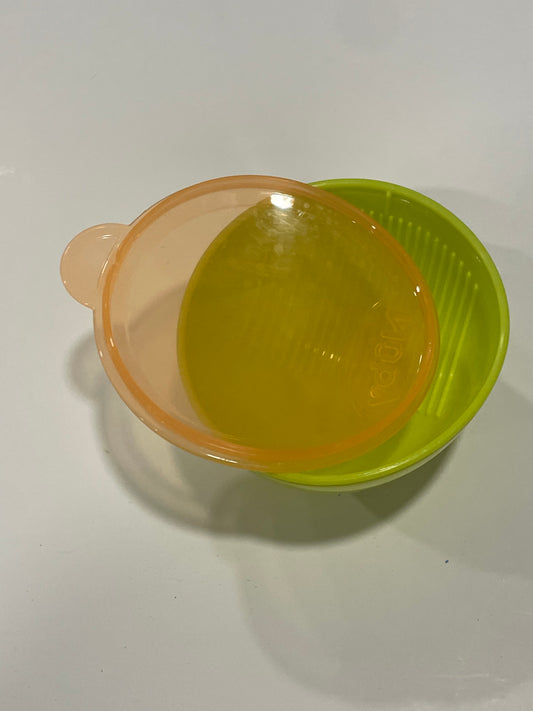 #83 Nuby Snack Bowl