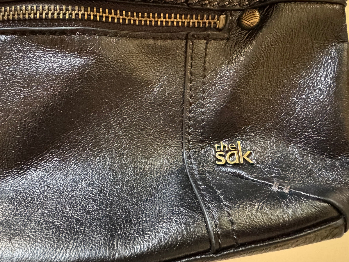 #92 black the SAK purse