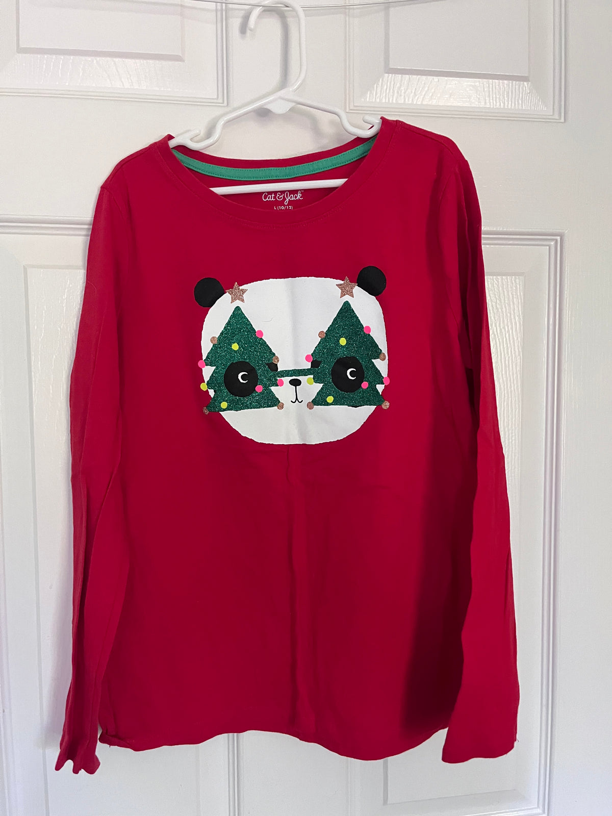 #125 Girls Cat and Jack Christmas Cotton shirt Size 10-12
