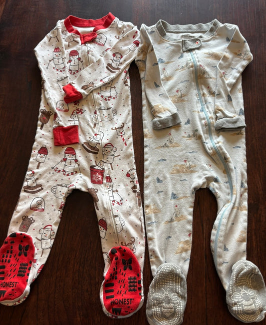 #156 reduced! Gently used Holiday winter sleeper bundle-Burts Bees baby and Honest baby brand sleepers size 24 month