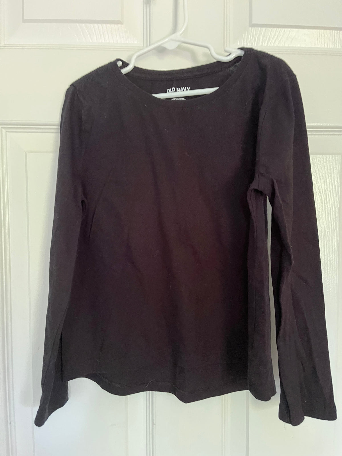 #125 Girls Old Navy cotton shirt Size 8