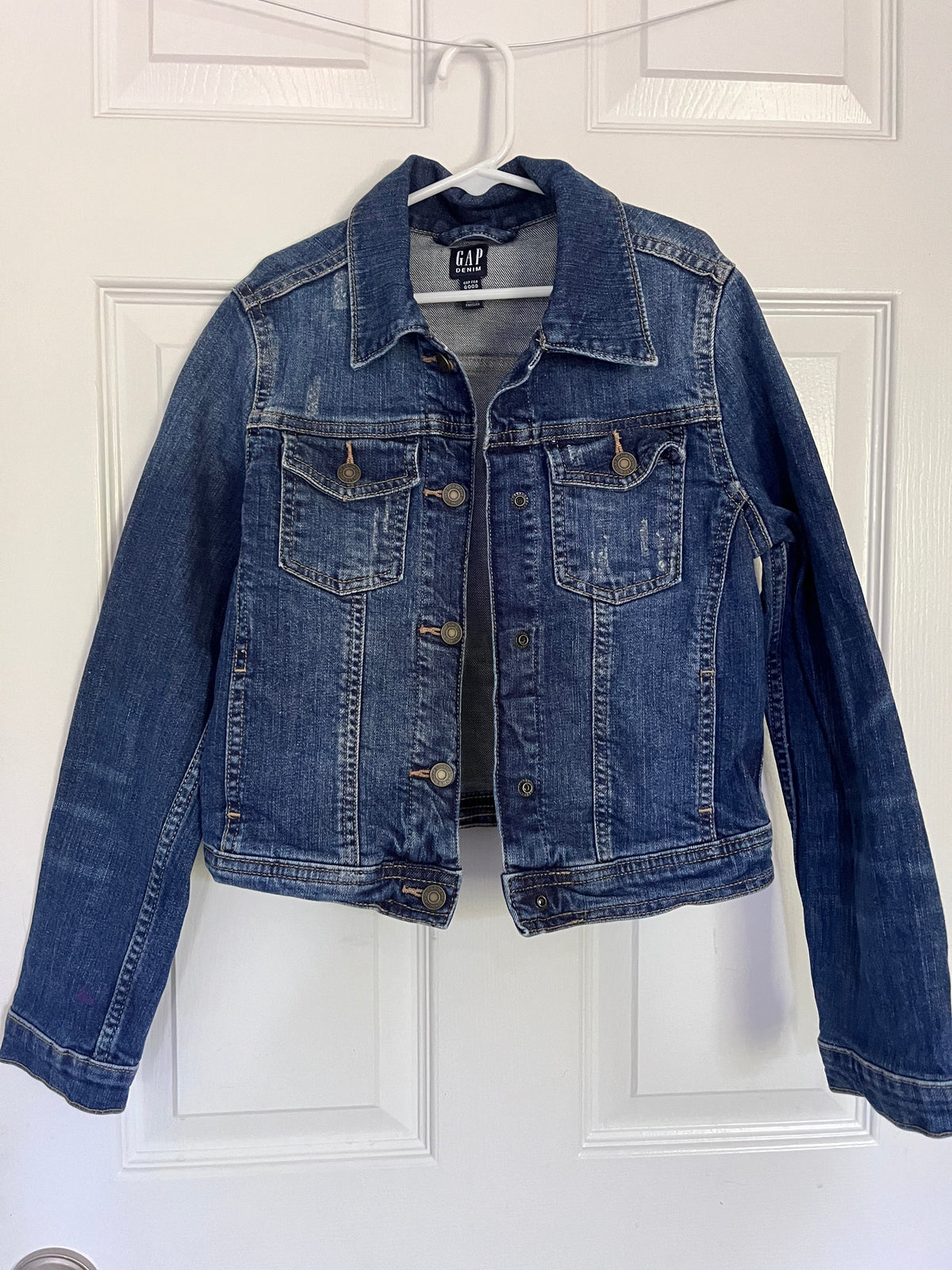 #125 Girls Gap Kids Denim Jacket Size M (8)