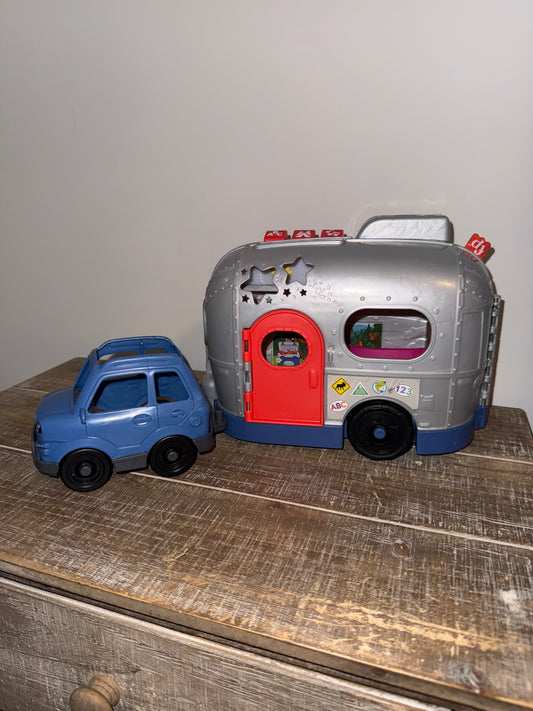 #106: Little People Camper