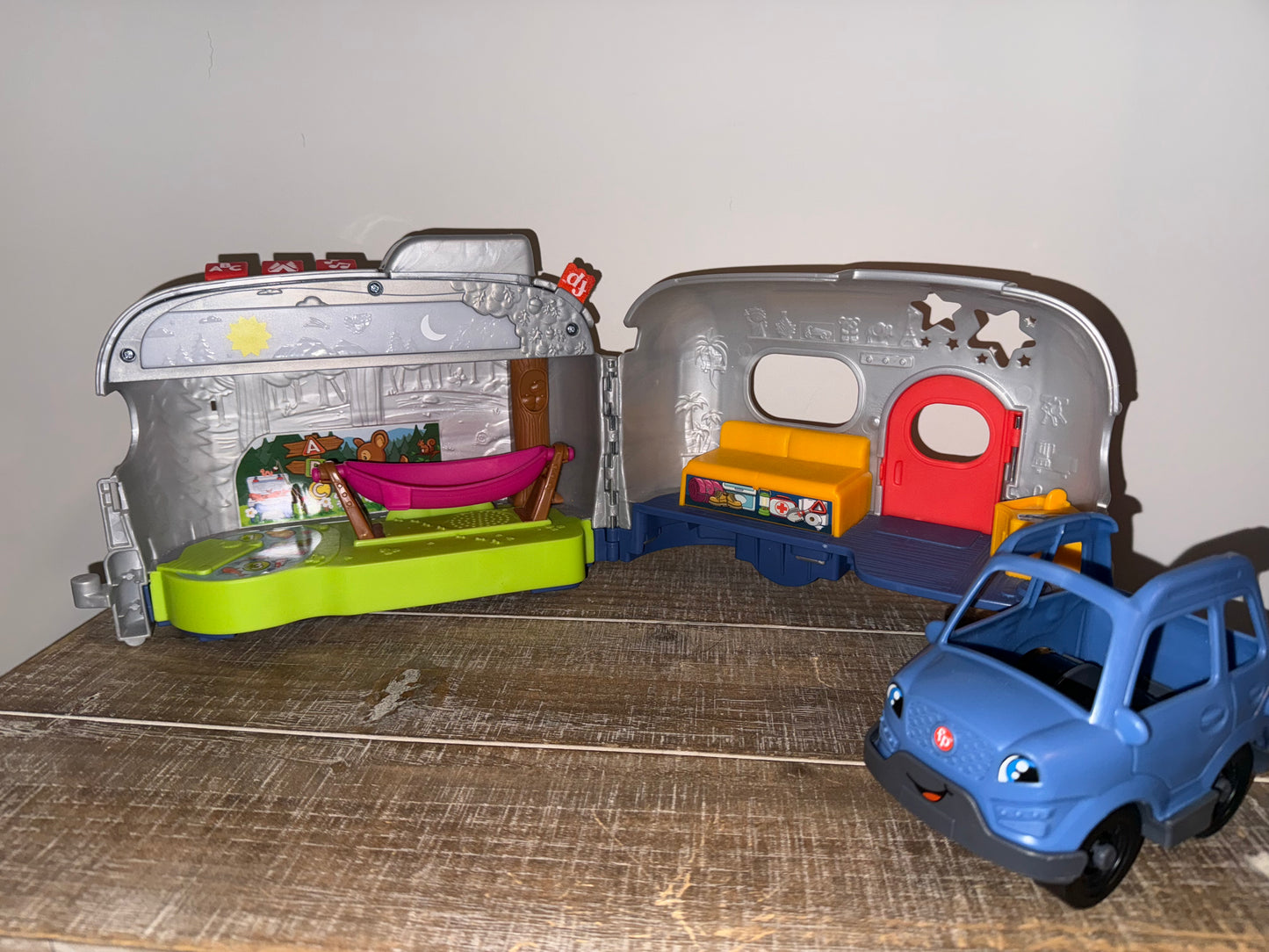 #106: Little People Camper
