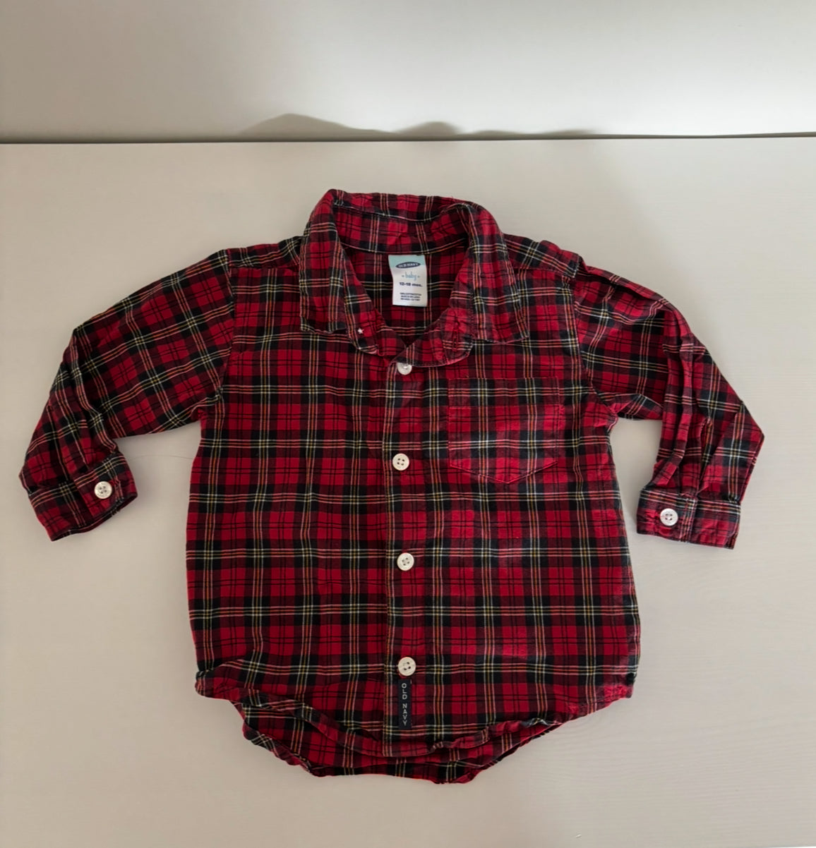 Seller #195 - Old Navy Baby Boys Plaid Button Down Shirt - Size 12-18 Months
