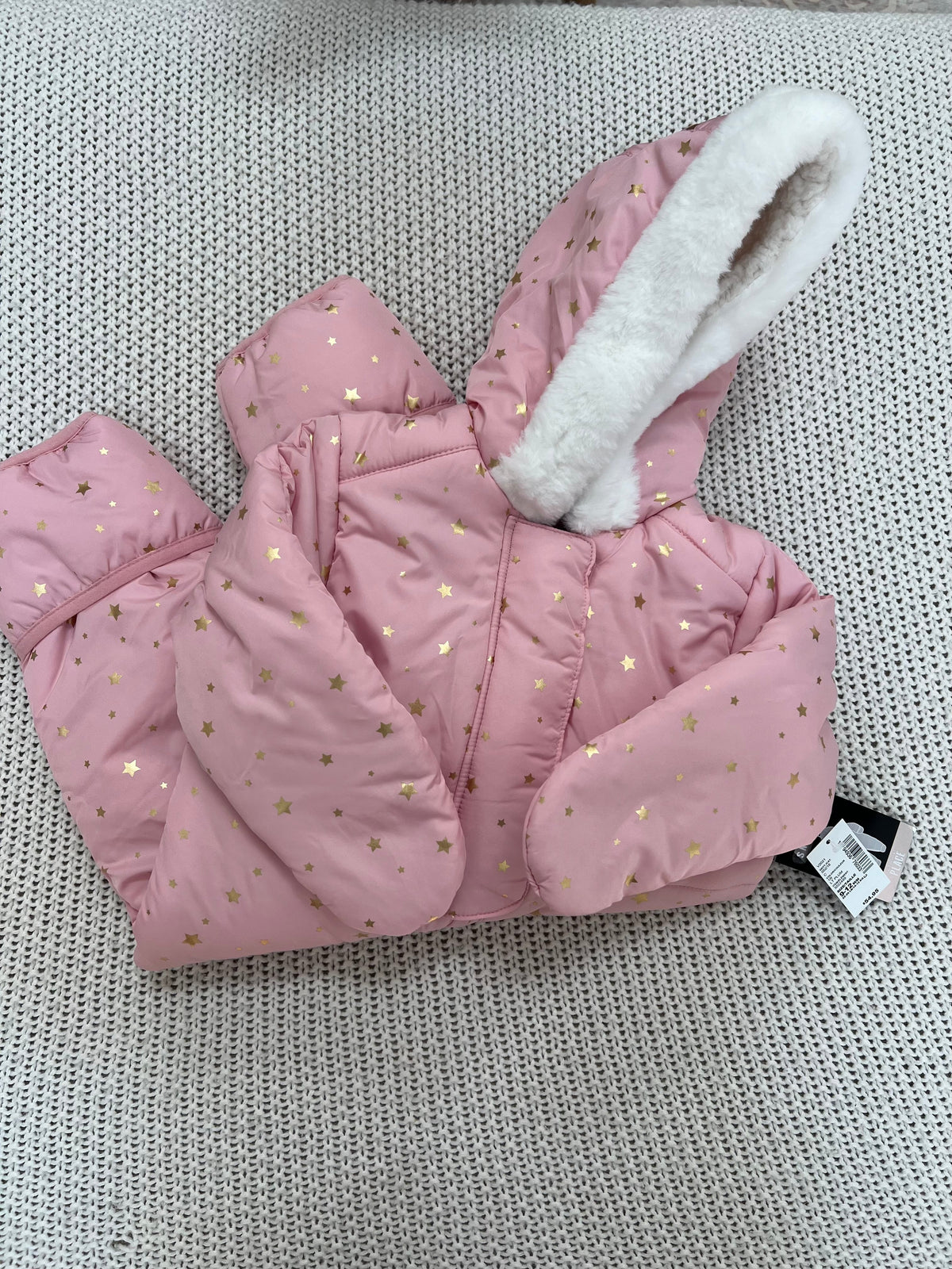 #157, NWT, The Children’s Place Little Girls Winter Suit, 9-12M