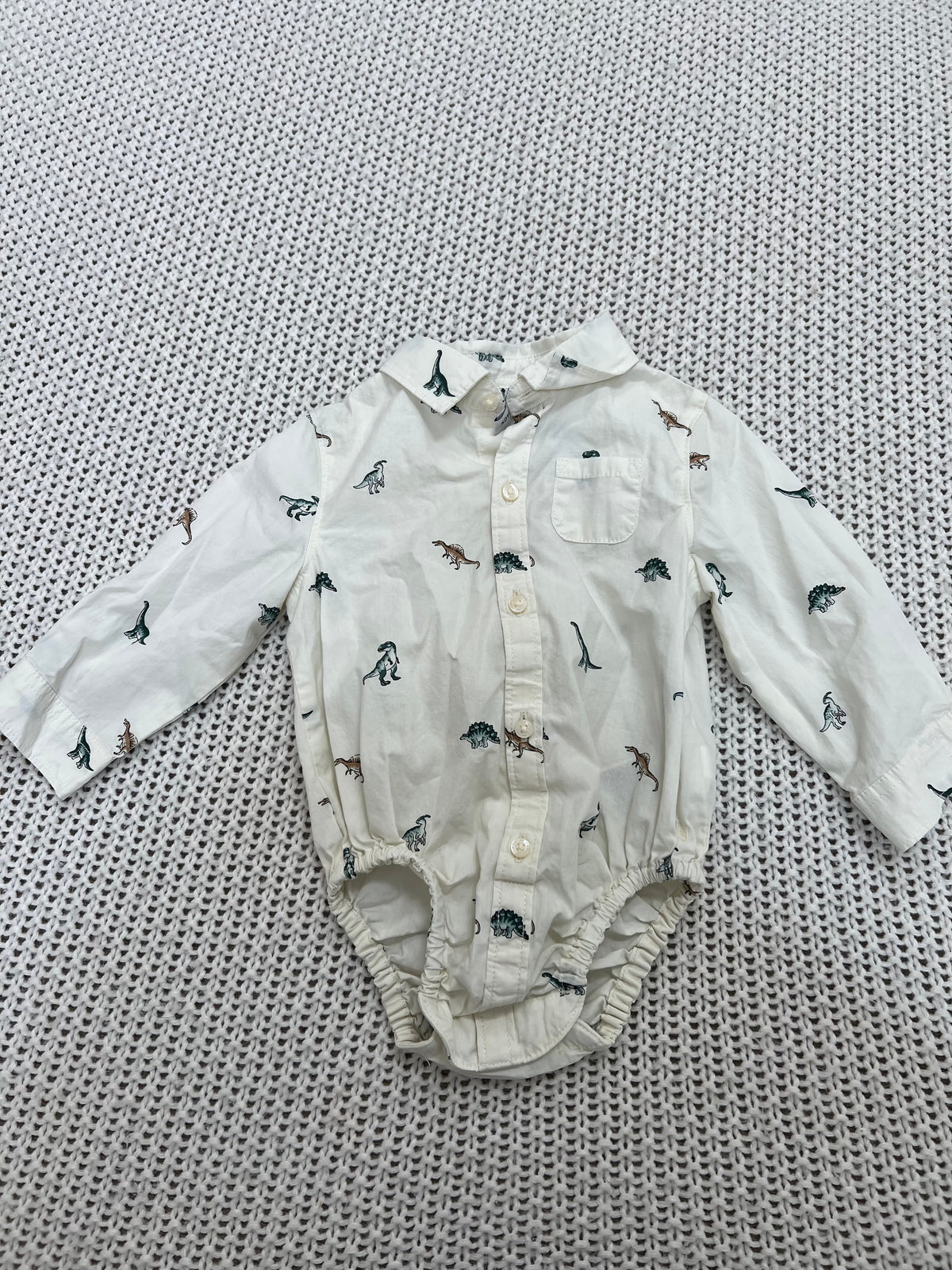 #157 EUC, Janie and Jack Little Boys Dinosaur Buttondown with button Onesie, 6-12M