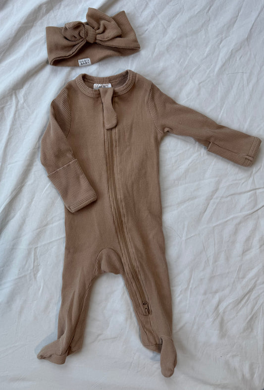 #113 Mebie Baby girls 0-3 month sleeper and matching bow
